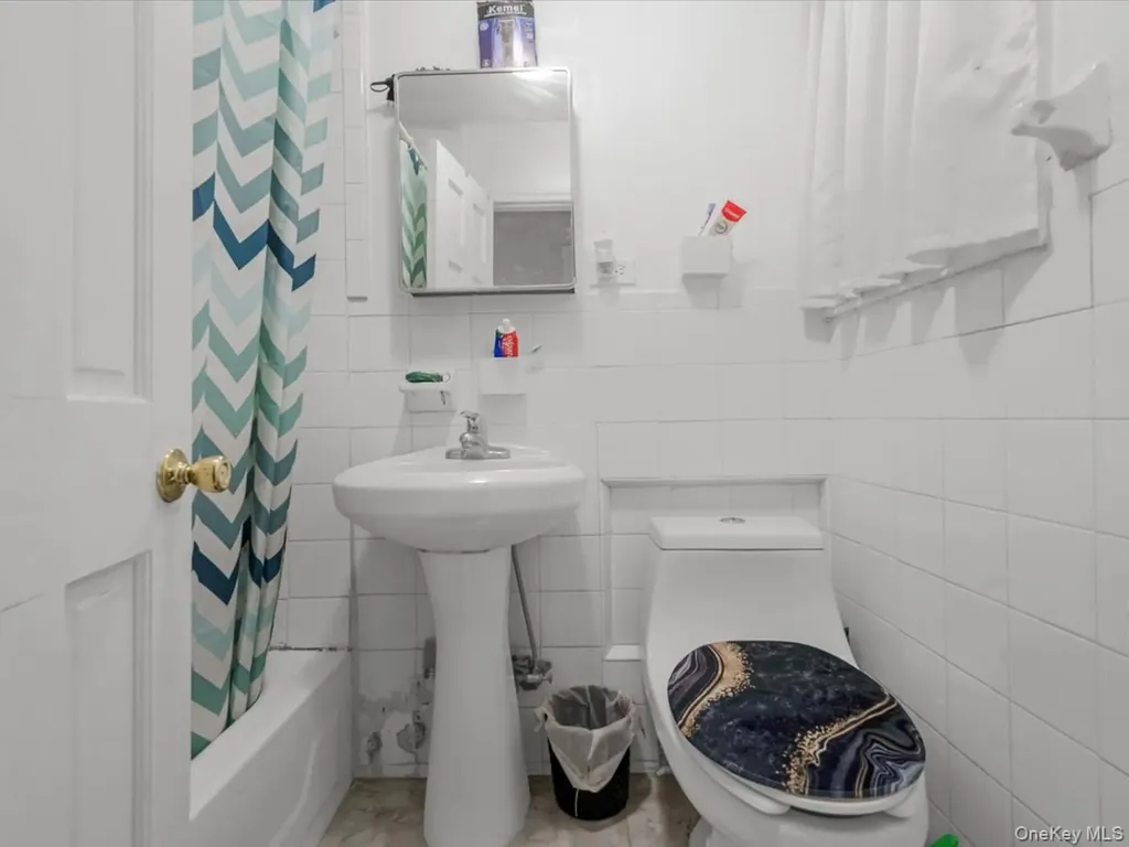 452 Lincoln Avenue Brooklyn NY 11208