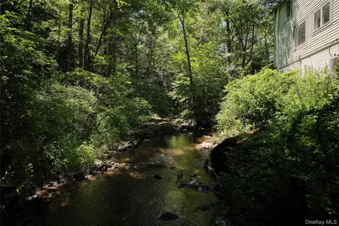 433 County Road 116 Cochecton NY 12726