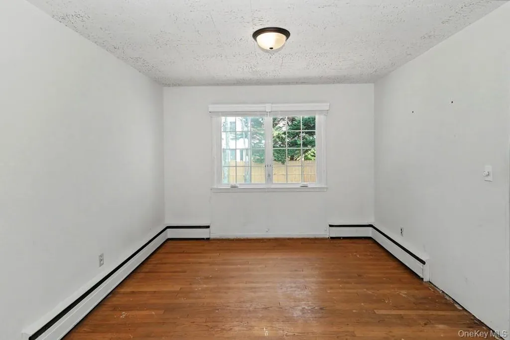 305 Nielson Street Dix Hills NY 11746