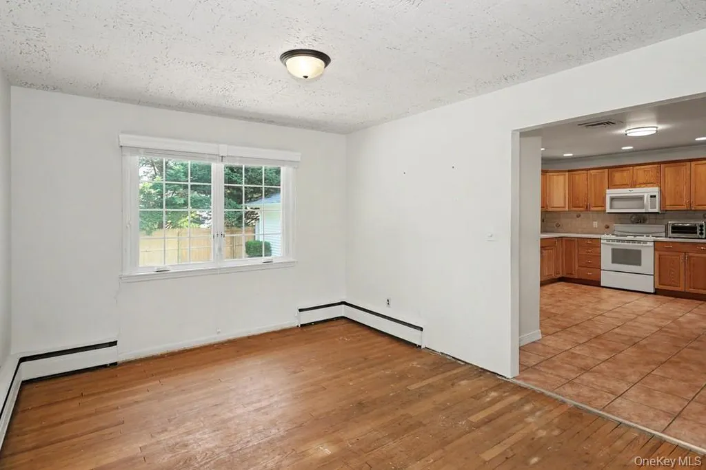 305 Nielson Street Dix Hills NY 11746