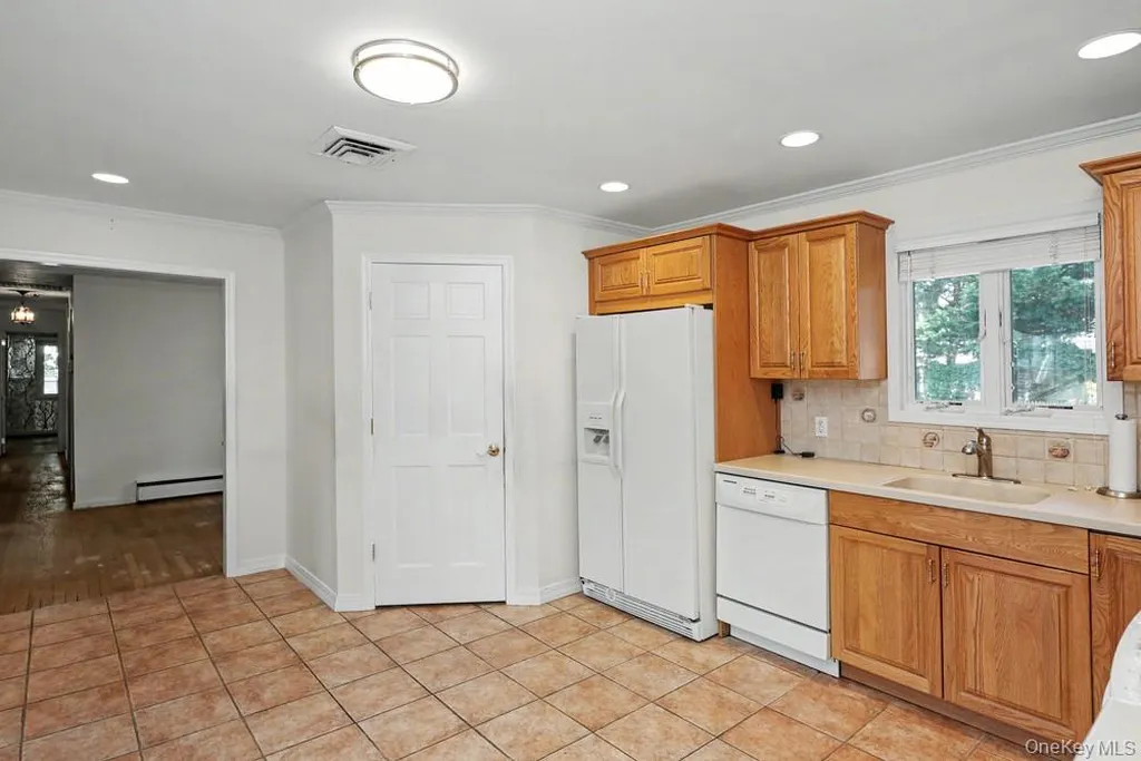 305 Nielson Street Dix Hills NY 11746