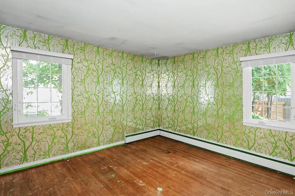 305 Nielson Street Dix Hills NY 11746