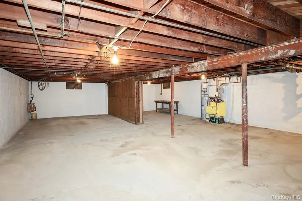 305 Nielson Street Dix Hills NY 11746