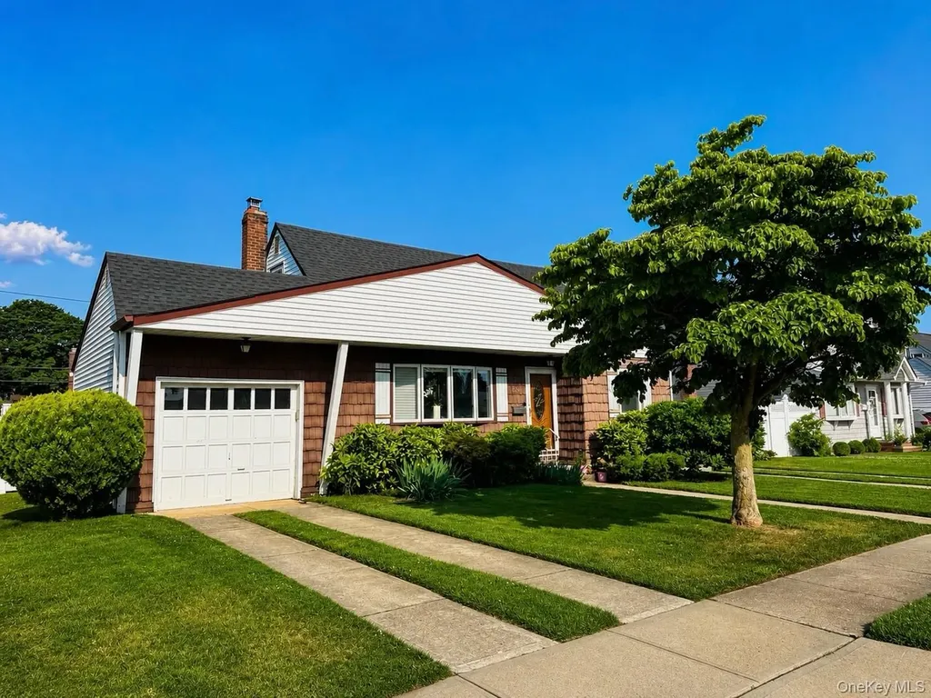 183 Lee Avenue Hicksville NY 11801
