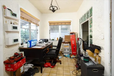 1036 California Place N Island Park NY 11558