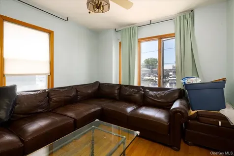1036 California Place N Island Park NY 11558