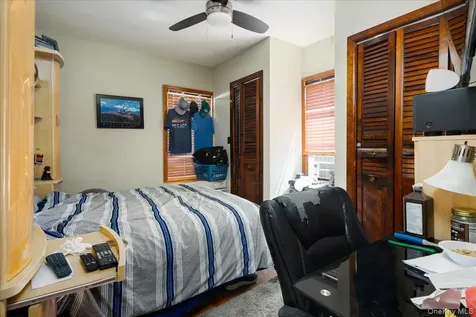 1036 California Place N Island Park NY 11558