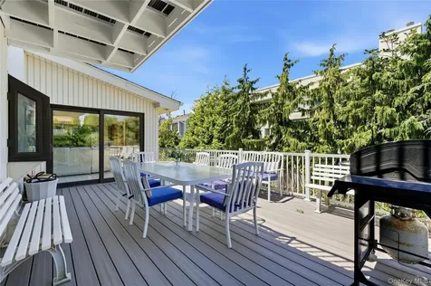 1233 Beech Street Atlantic Beach NY 11509