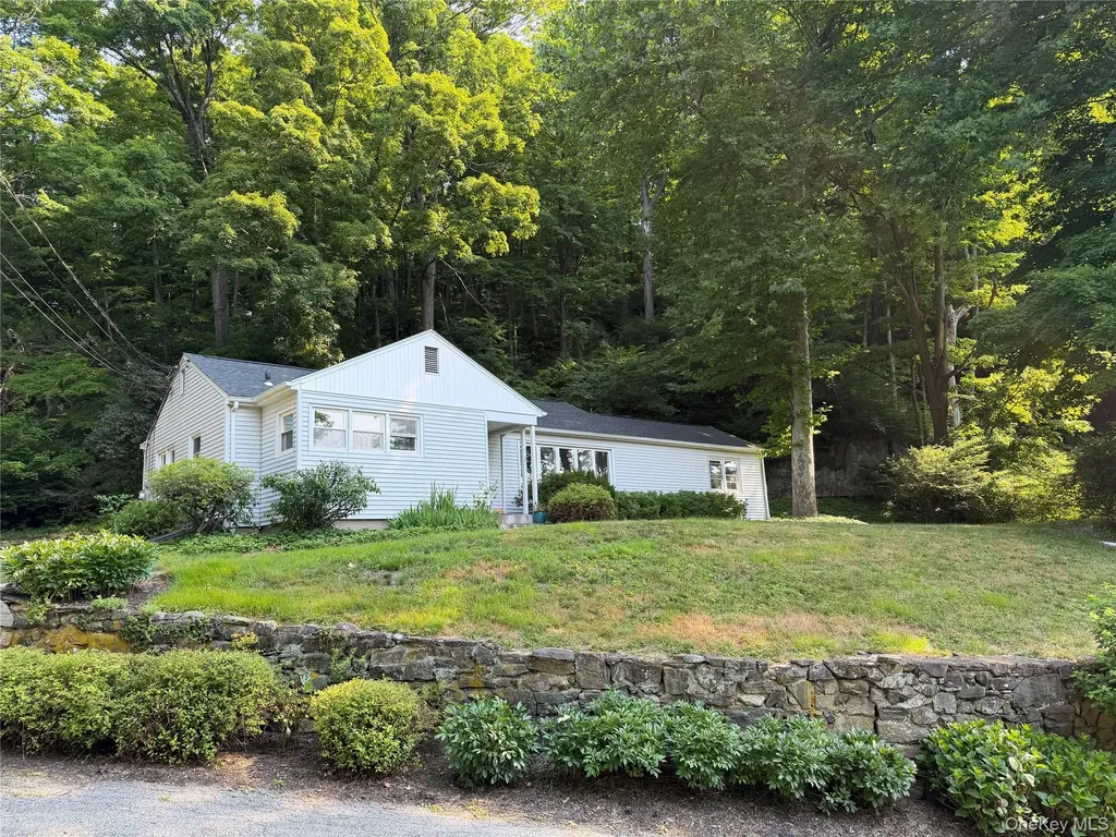 136 Pound Ridge Road Bedford NY 10506