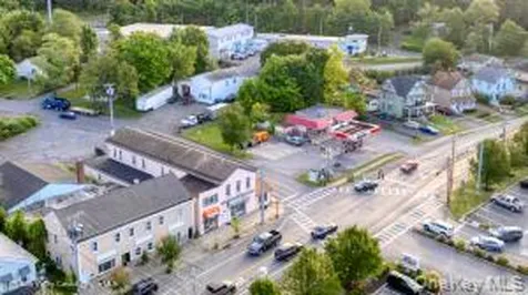 141 Ulster Avenue Saugerties NY 12477