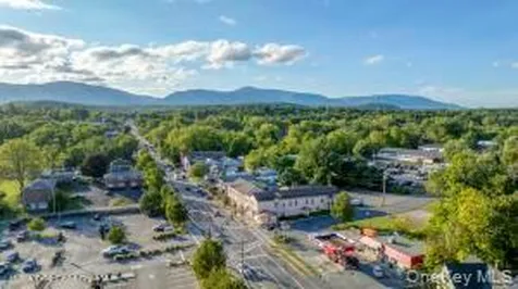 141 Ulster Avenue Saugerties NY 12477