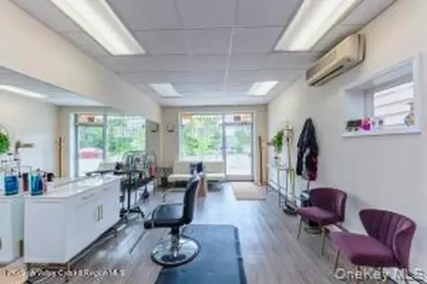141 Ulster Avenue Saugerties NY 12477