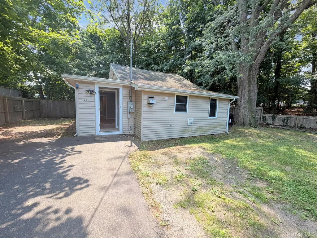 93 Lynbrook Drive Sound Beach NY 11789