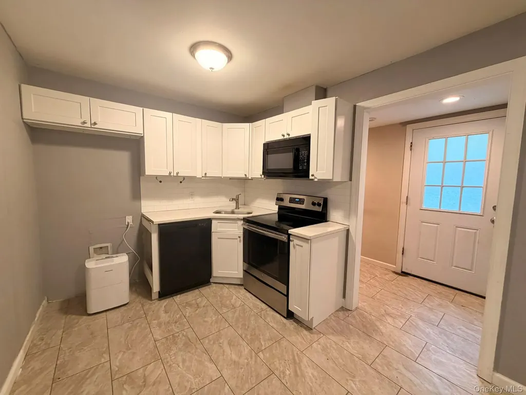 93 Lynbrook Drive Sound Beach NY 11789