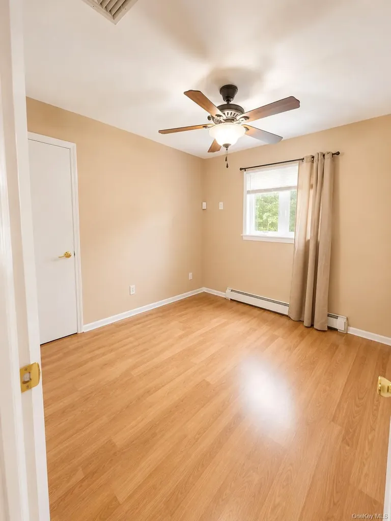 54 Capt Shankey Drive Garnerville NY 10923