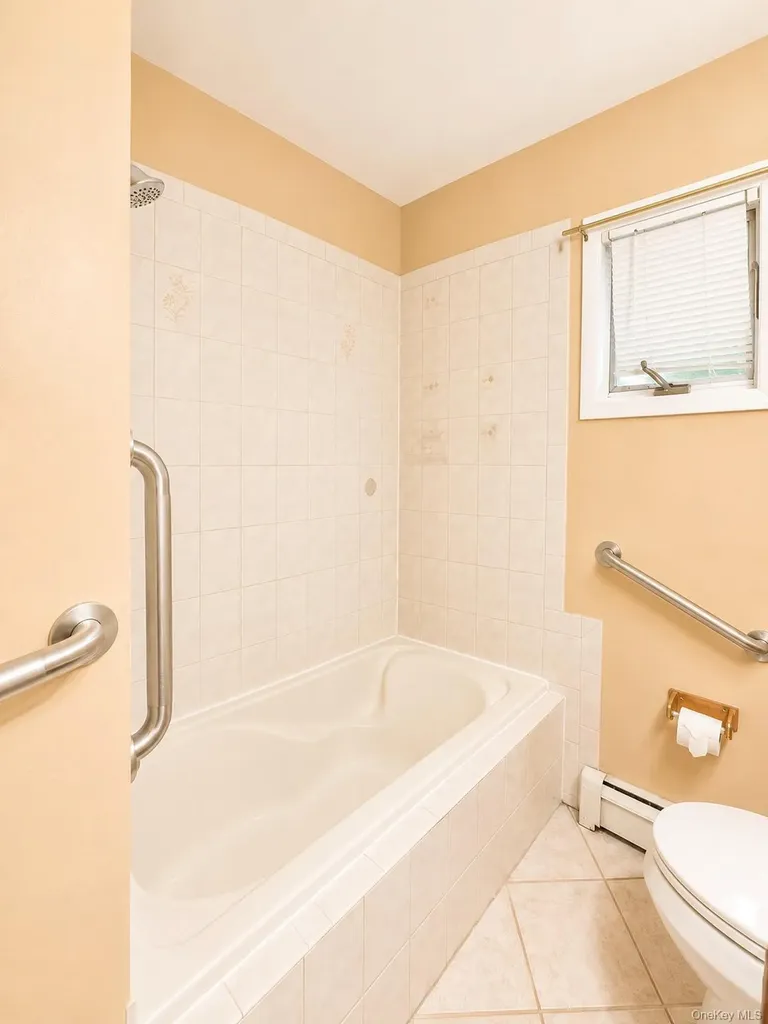 54 Capt Shankey Drive Garnerville NY 10923