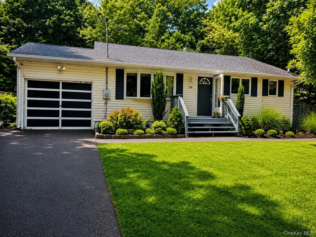 54 Capt Shankey Drive Garnerville NY 10923