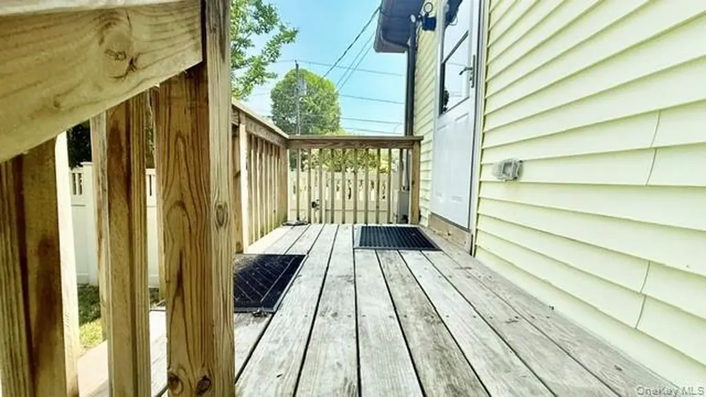 26 Robinwood Street Mastic NY 11950