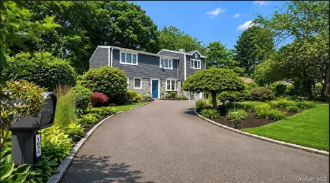 1634 N Gardiner Drive Bay Shore NY 11706