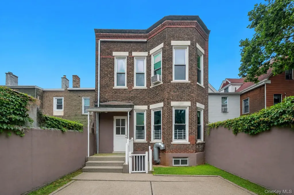 330 E 198th Street Bronx NY 10458