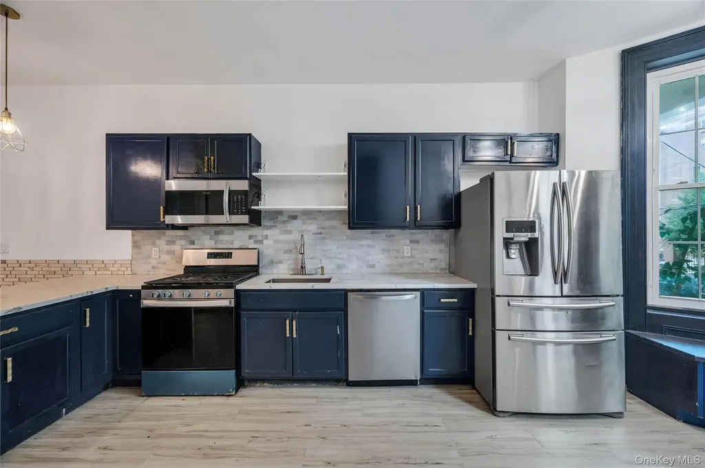 330 E 198th Street Bronx NY 10458