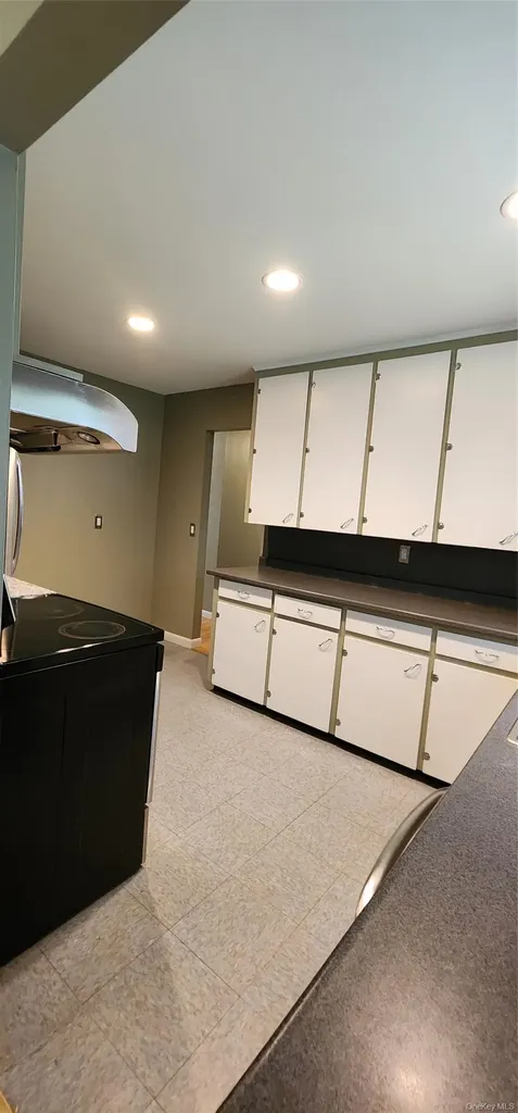 46 Gleason Boulevard Pleasant Valley NY 12569