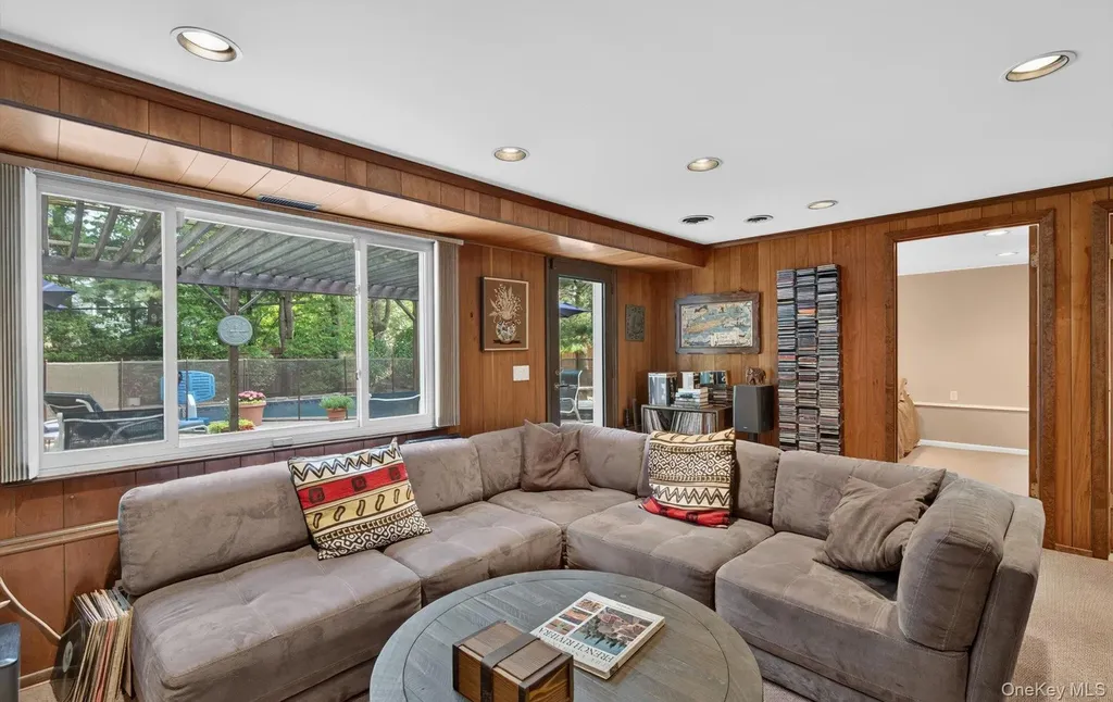 15 Ulster Drive Jericho NY 11753