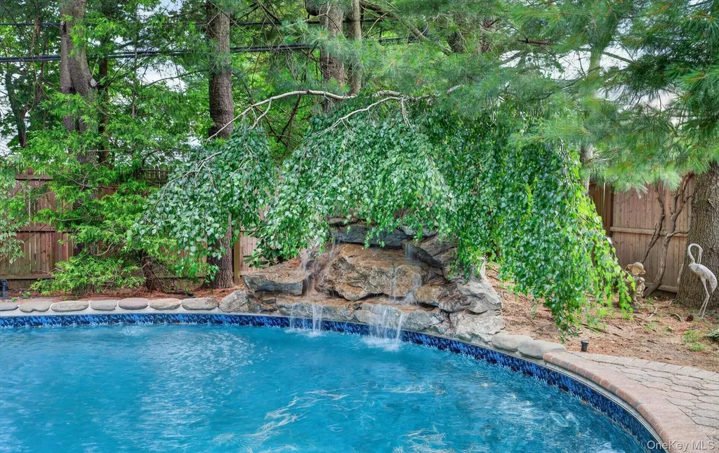 15 Ulster Drive Jericho NY 11753