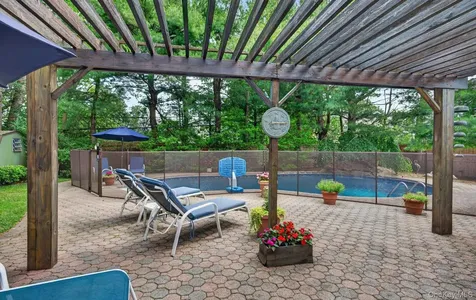 15 Ulster Drive Jericho NY 11753