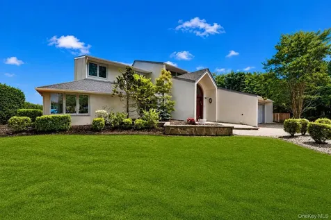 345 Heather Lane Hewlett Harbor NY 11557