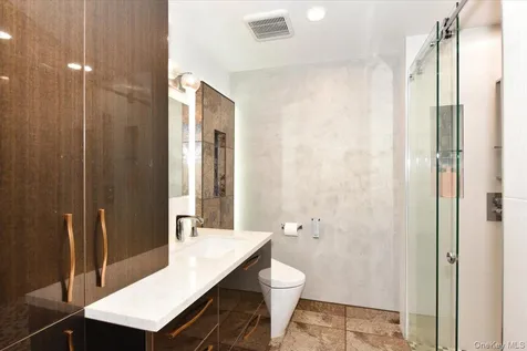 345 Heather Lane Hewlett Harbor NY 11557