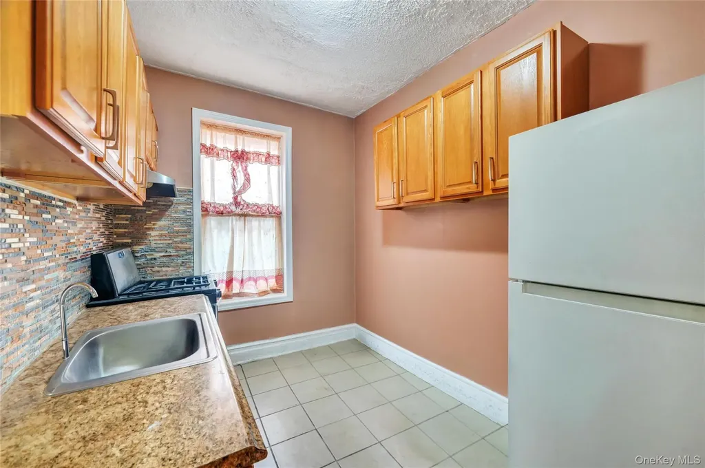 558 Midwood Street Brooklyn NY 11203