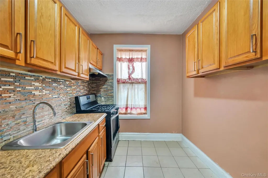 558 Midwood Street Brooklyn NY 11203