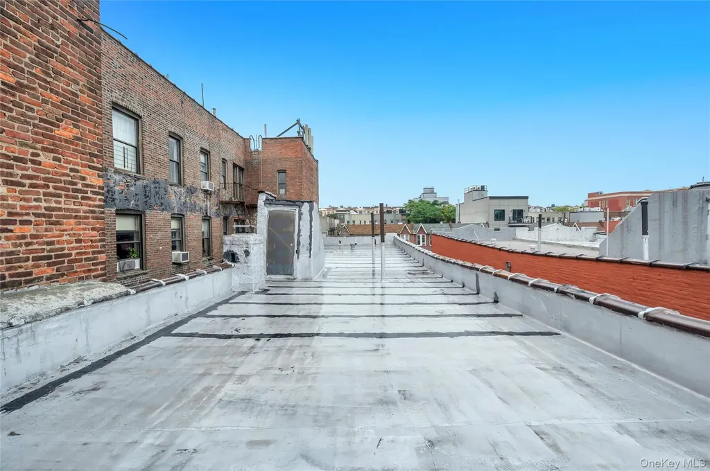 558 Midwood Street Brooklyn NY 11203