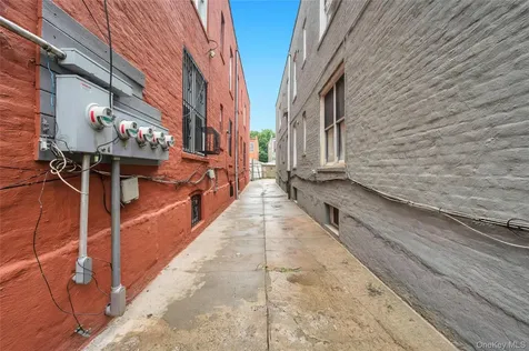 558 Midwood Street Brooklyn NY 11203