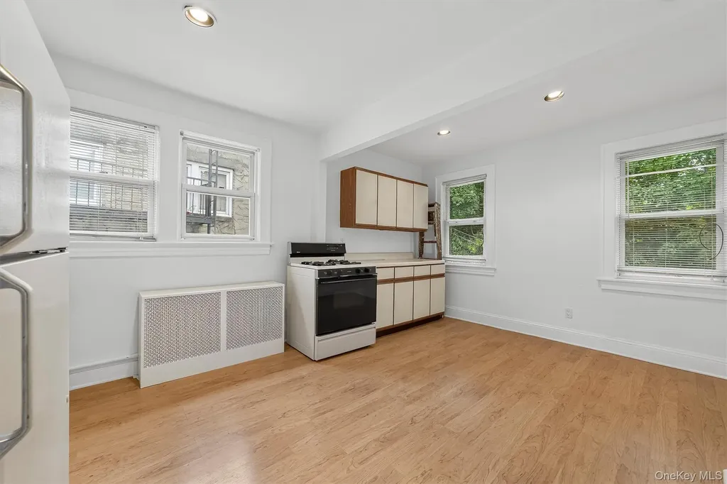91 Douglas Avenue Yonkers NY 10703