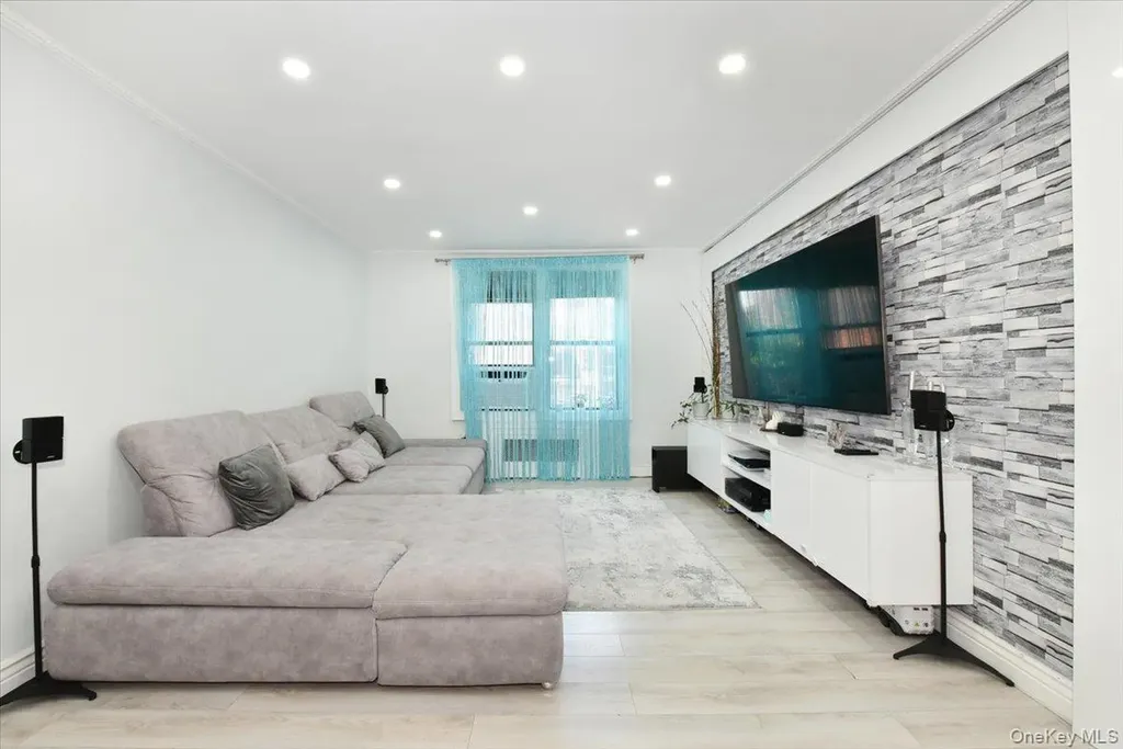 2680 E 19th Street Brooklyn NY 11235