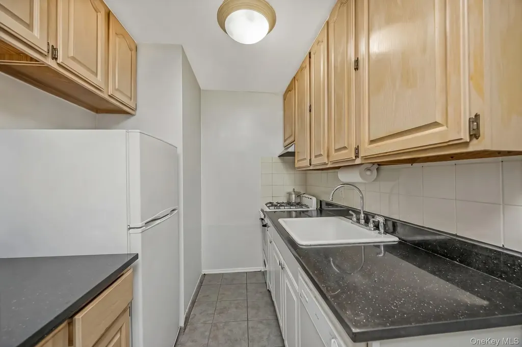 69-35 61st Road Middle Village NY 11379