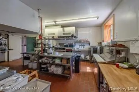 666 Broadway Kingston NY 12401