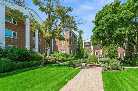 1833 Palmer Avenue Larchmont NY 10538