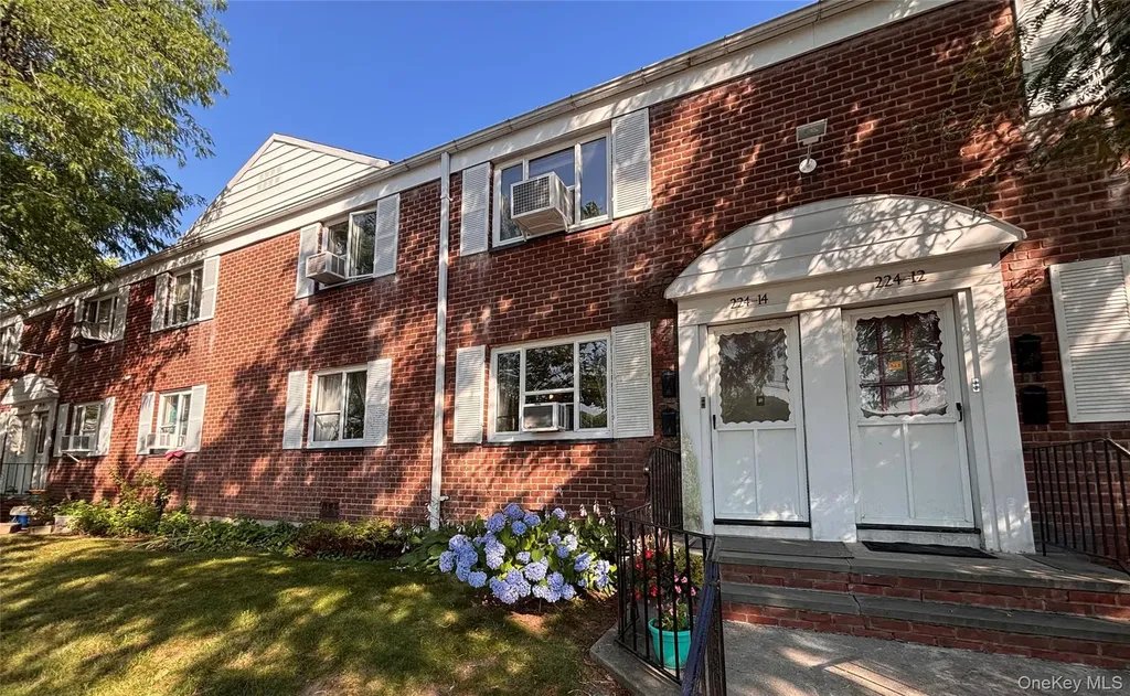 224-14 Hillside Avenue Queens Village NY 11427