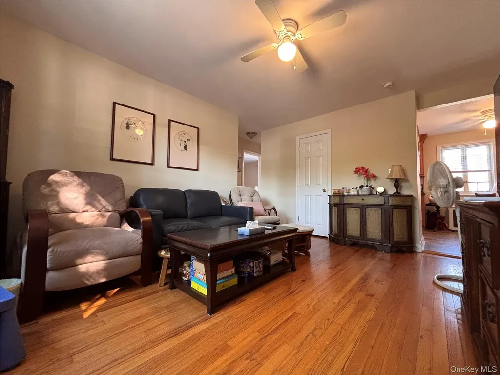 224-14 Hillside Avenue Queens Village NY 11427