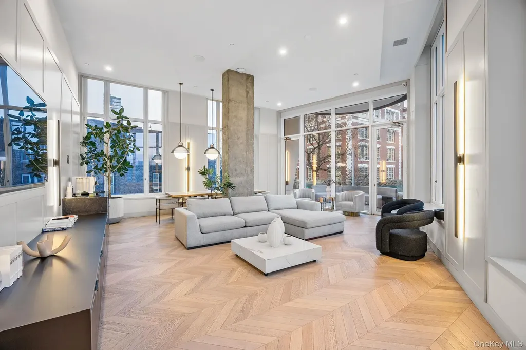 41ST Avenue 29-18 Long Island City NY 11101