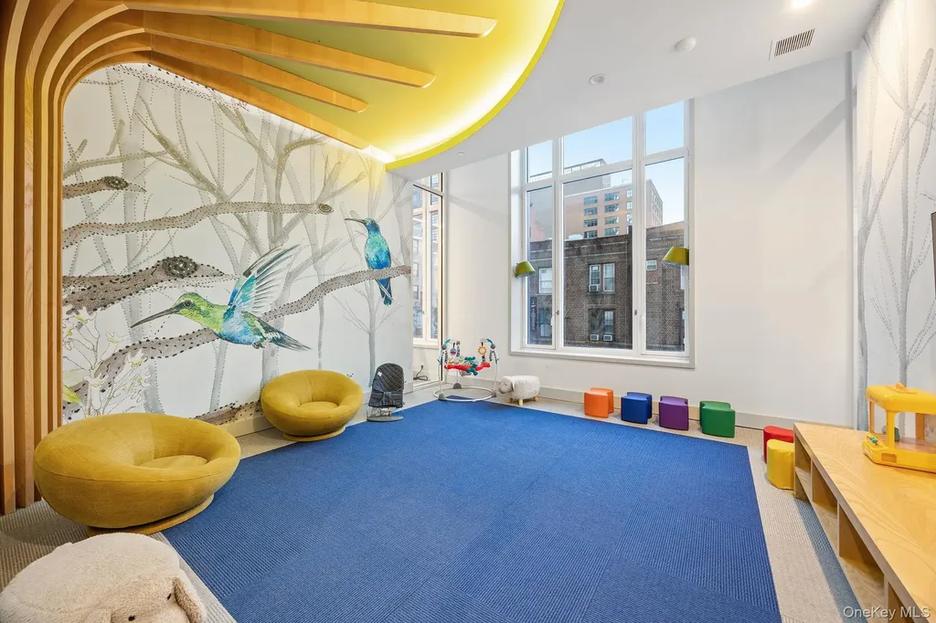 41ST Avenue 29-18 Long Island City NY 11101