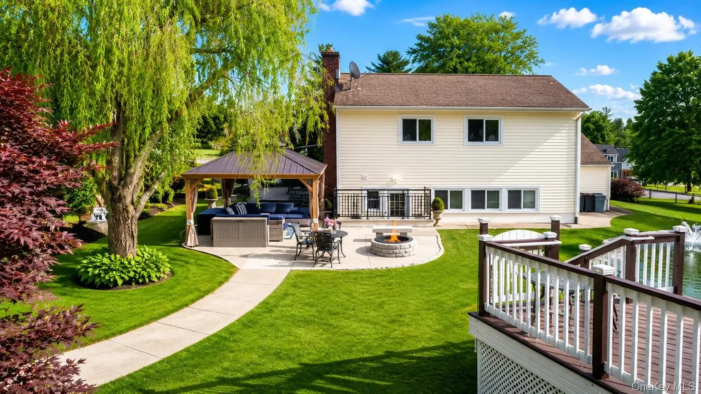 688 Pleasantview Court Yorktown Heights NY 10598