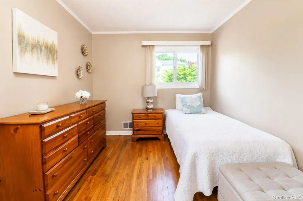 688 Pleasantview Court Yorktown Heights NY 10598