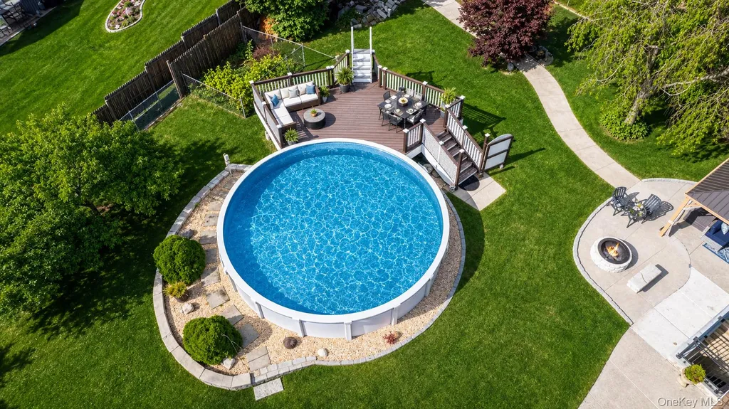 688 Pleasantview Court Yorktown Heights NY 10598