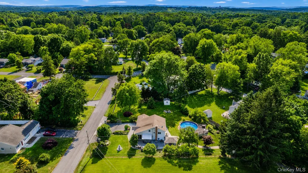 688 Pleasantview Court Yorktown Heights NY 10598