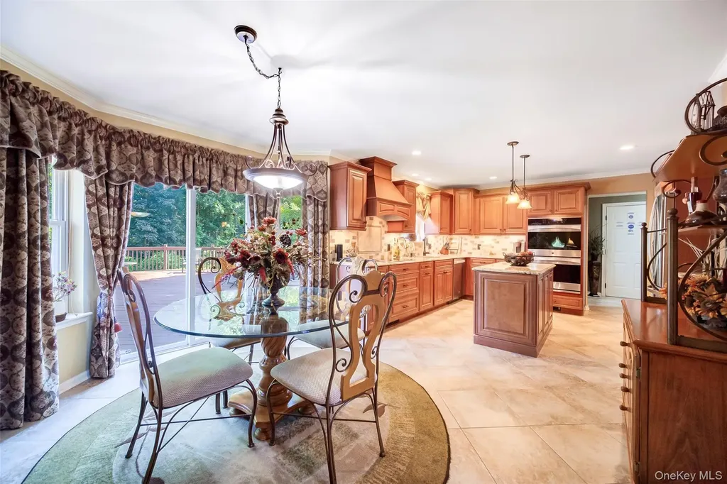 28 Heritage Crossing Circleville NY 10919