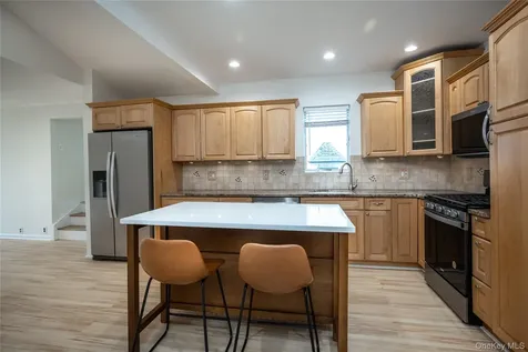 14 Deane Place Larchmont NY 10538
